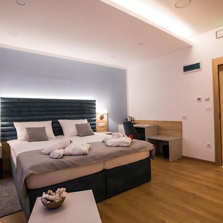 Klecka Vila B&B Rooms Ogulin Zewnętrze zdjęcie