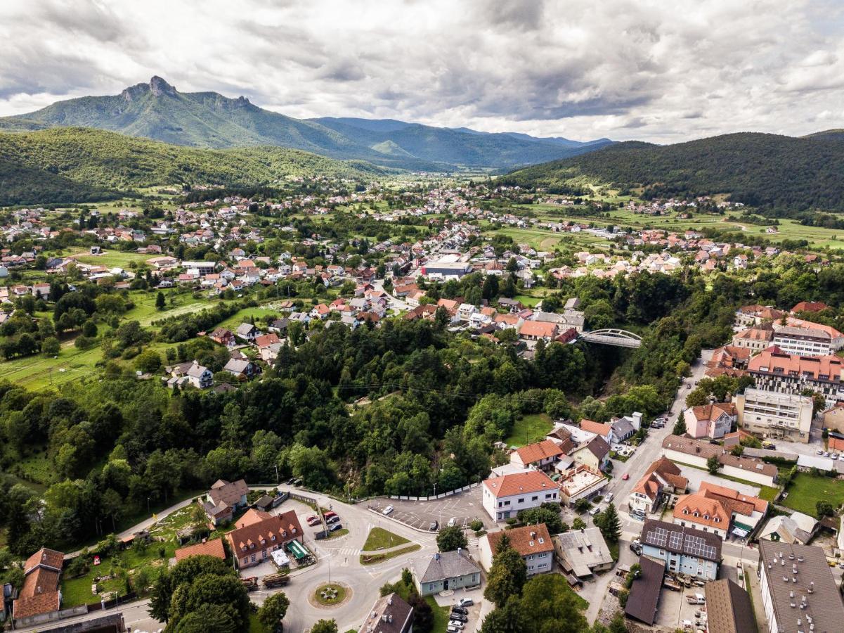 Klecka Vila B&B Rooms Ogulin Zewnętrze zdjęcie
